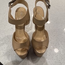 Giuseppe zanotti nude for sale  North Hollywood
