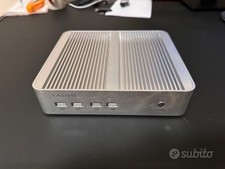 Mini computer fanless usato  Padova