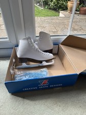 Excellent white riedell for sale  WINDSOR