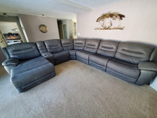 Power reclining sectional for sale  Beaver Crossing