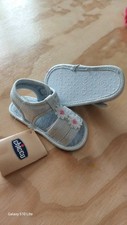 Sandalo chicco neonata usato  Grignasco
