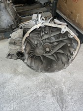 Cambio manuale nissan usato  Catania