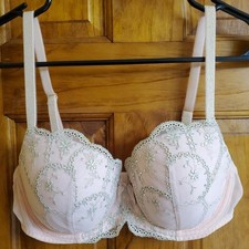 Victoria secret bra for sale  Sicklerville