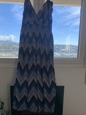 Robe longue satinée d'occasion  Saint-Laurent-du-Var