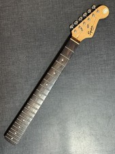 Porcelana Squier Bullet Strat pescoço Cor-Tek com afinadores muito pouco uso comprar usado  Enviando para Brazil