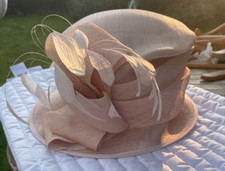 Women wedding occasion for sale  BRIGHTON