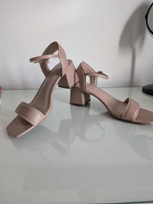 Next size wide for sale  READING