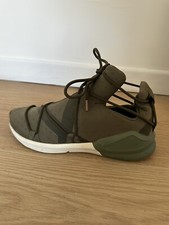 Scarpe puma verdi usato  Roma