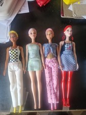 Lot poupées. barbies d'occasion  Marseille IV