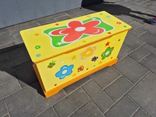 Holztruhe spielzeugkiste schat gebraucht kaufen  Münzenberg
