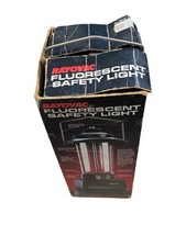 Lanterna vintage anos 80 Rayovac acampamento ao ar livre lâmpada luz de segurança elétrica na caixa comprar usado  Enviando para Brazil