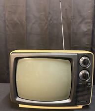 Usado, TV Sanyo B&W modelo 21T68A 11” branca apenas peças não ligando  comprar usado  Enviando para Brazil
