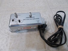 Amplificador de señal Archer 15-1113B UHF/VHF/FM con ganancia y trampa FM segunda mano  Embacar hacia Mexico