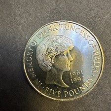 Moeda comemorativa de 5 libras esterlinas Princesa Diana - 1999 - Brilhante/AU - (#2) comprar usado Moeda comemorativa de 5 libras esterlinas Princesa Diana - 1999 - Brilhante/AU - (#2) comprar usado  Enviando para Brazil