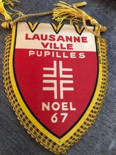Ancien petit fanion d'occasion  Jujurieux