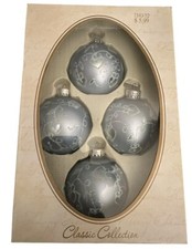 Classic collection ornaments for sale  Edgerton