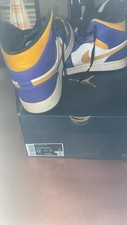Scarpe ginnastica originali usato  Mercogliano