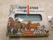 Soldatini airfix farm usato  Calcinaia