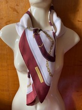 Carré foulard must d'occasion  Nantes-