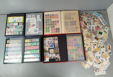 Lot albums timbres d'occasion  Yffiniac