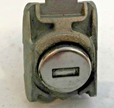 Nottolino chiave sportello usato Nottolino chiave sportello usato  Frattaminore