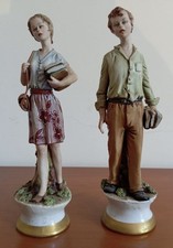 Coppia statuine porcellana usato  Ferrara