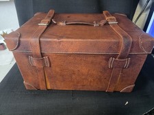 Antigo baú de cesta de piquenique de couro inglês bordado à mão comprar usado Antigo baú de cesta de piquenique de couro inglês bordado à mão comprar usado  Enviando para Brazil