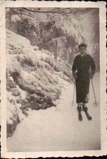 Fotografia sciatore sci usato  Albenga