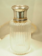 Flacon parfum toilette d'occasion  Tocane-Saint-Apre