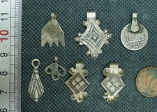 Lot pendentifs elément d'occasion  Sarzeau