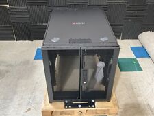 Rack APC NetShelter SX com painéis laterais 12U AR3003 658H x 600W x 900D B novo comprar usado  Enviando para Brazil