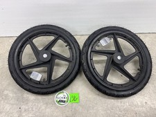 2 rodas traseiras de plástico cinza reboque de bicicleta Instep 16" pneu 1,75 ~liberação rápida comprar usado 2 rodas traseiras de plástico cinza reboque de bicicleta Instep 16" pneu 1,75 ~liberação rápida comprar usado  Enviando para Brazil