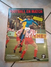 Vend livre vignettes d'occasion  Luxeuil-les-Bains