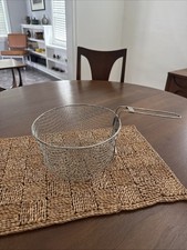 Cesta de arame vintage de ferro fundido Griswold para fritadeira de gordura profunda 8 pol. de diâmetro 4 pol. de profundidade comprar usado  Enviando para Brazil