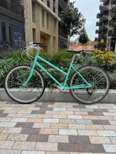 Medium hybrid bike for sale  LONDON