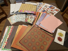 Usado, Lote enorme de enfeites de scrapbook/diário/papel para fazer cartões, estoque de cartões comprar usado  Enviando para Brazil