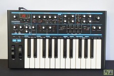 Novation Bass Station II sintetizador monofônico analógico com caixa comprar usado  Enviando para Brazil