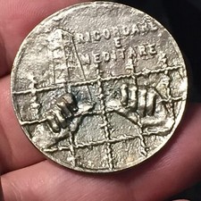 Medaglia commemorativa associa usato  Verona