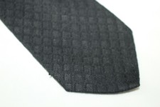 Cravatta vogue lana usato Cravatta vogue lana usato  Massa di Somma