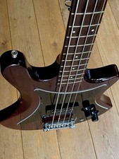 Guild b301 bass for sale  TWICKENHAM