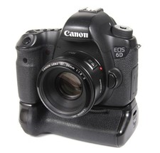 Usado, Câmera Digital SLR Canon EOS 6D 20.2MP com Lente EF 50mm F/1.8 II e Grip comprar usado  Enviando para Brazil
