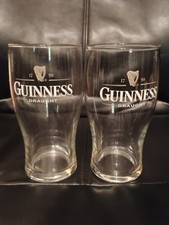 Conjunto de 2x (DOIS) Copos Guinness Draught Br, Logotipo Harpa, 6,25 ”de Altura, 20 oz. NOVO. comprar usado Conjunto de 2x (DOIS) Copos Guinness Draught Br, Logotipo Harpa, 6,25 ”de Altura, 20 oz. NOVO. comprar usado  Enviando para Brazil