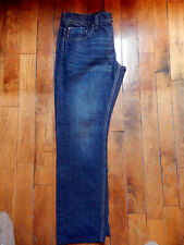 Jean homme official d'occasion  Saint-Amand-Montrond