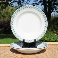 Ensemble assiettes creuses d'occasion Ensemble assiettes creuses d'occasion  Cerisy-la-Salle