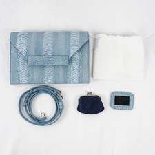 Clutch de couro de avestruz Cape Cobra azul claro com alça de ombro destacável comprar usado Clutch de couro de avestruz Cape Cobra azul claro com alça de ombro destacável comprar usado  Enviando para Brazil