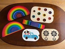 Wooden rainbow stacker d'occasion  Expédié en Belgium