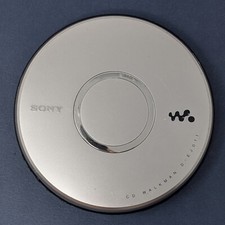 Reproductor de CD portátil Sony Walkman D-EJ011 de colección plateado protección G - PROBADO FUNCIONA segunda mano  Embacar hacia Mexico