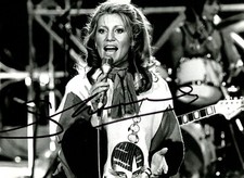 Autographe original chanteuse d'occasion  France