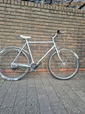 Classic medium city for sale  LONDON