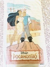 Serviette plage disney d'occasion  Verneuil-sur-Seine
